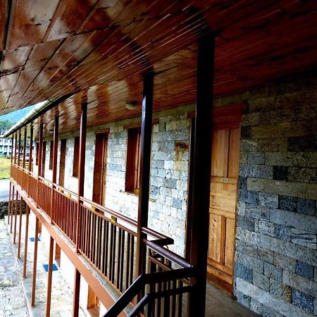 Lukla Airport Resort Lukla Esterno foto