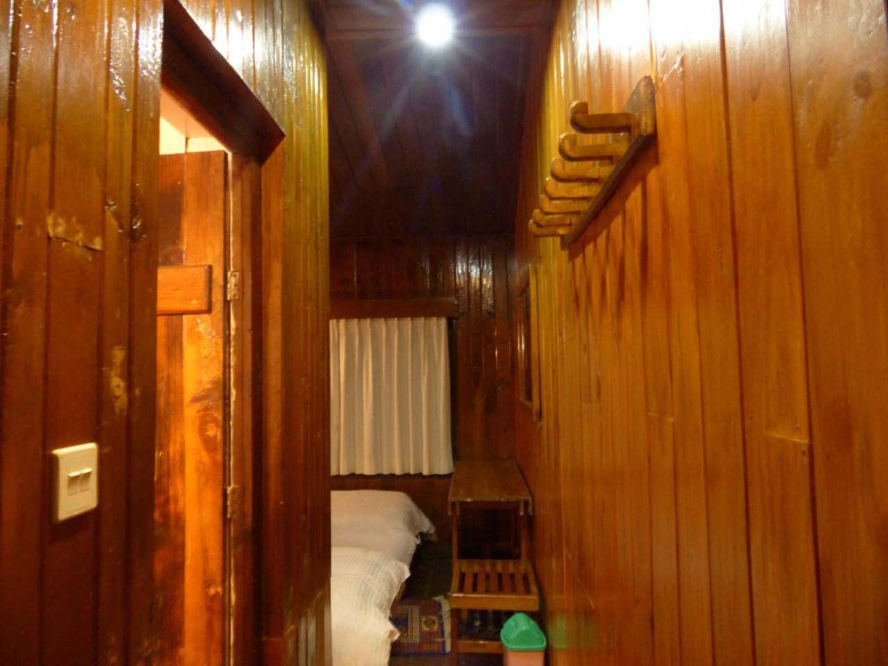 Lukla Airport Resort Lukla Esterno foto